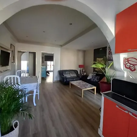Mediterranean Flat In The Centre Of Lägenhet Sitges